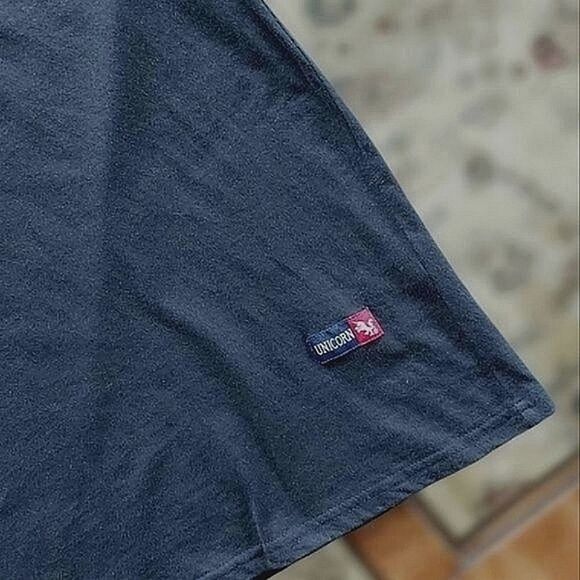 Vtg black U-neck muscle tank - Picture 4 of 9